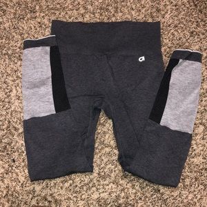 Gray leggings
